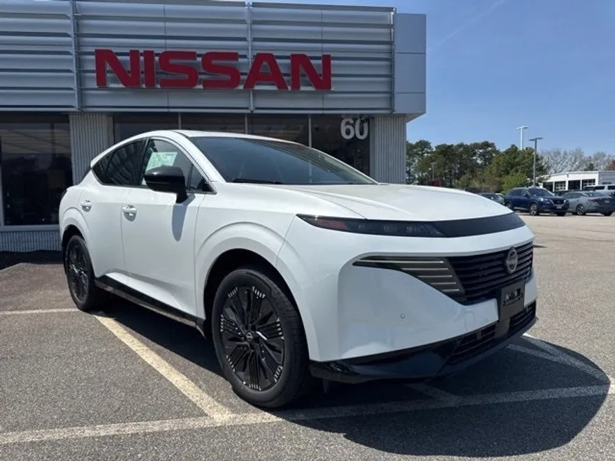 2025 Nissan Murano Platinum photo 1