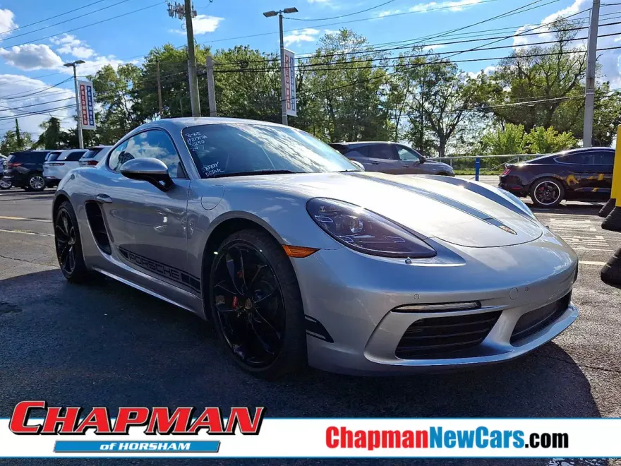 2024 Porsche Cayman photo 1