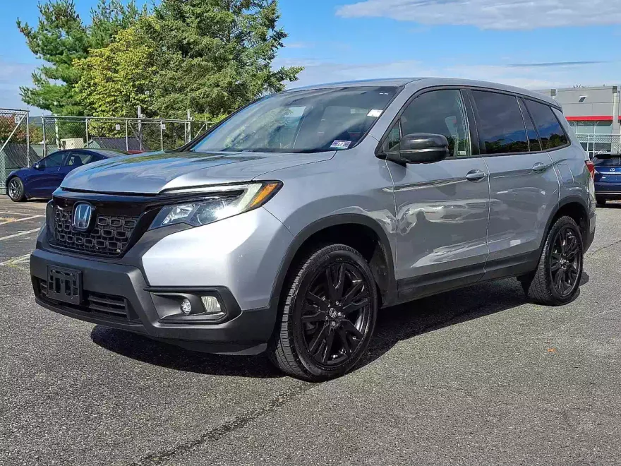 2019 Honda Passport Sport photo 1