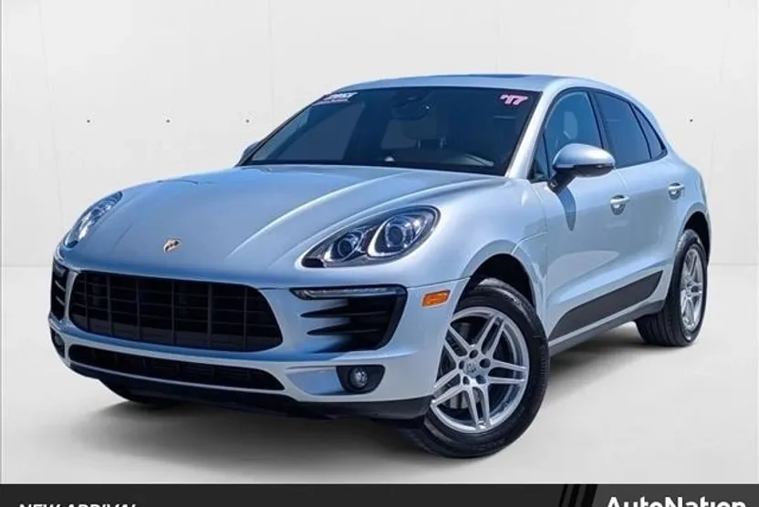 2017 Porsche Macan photo 1