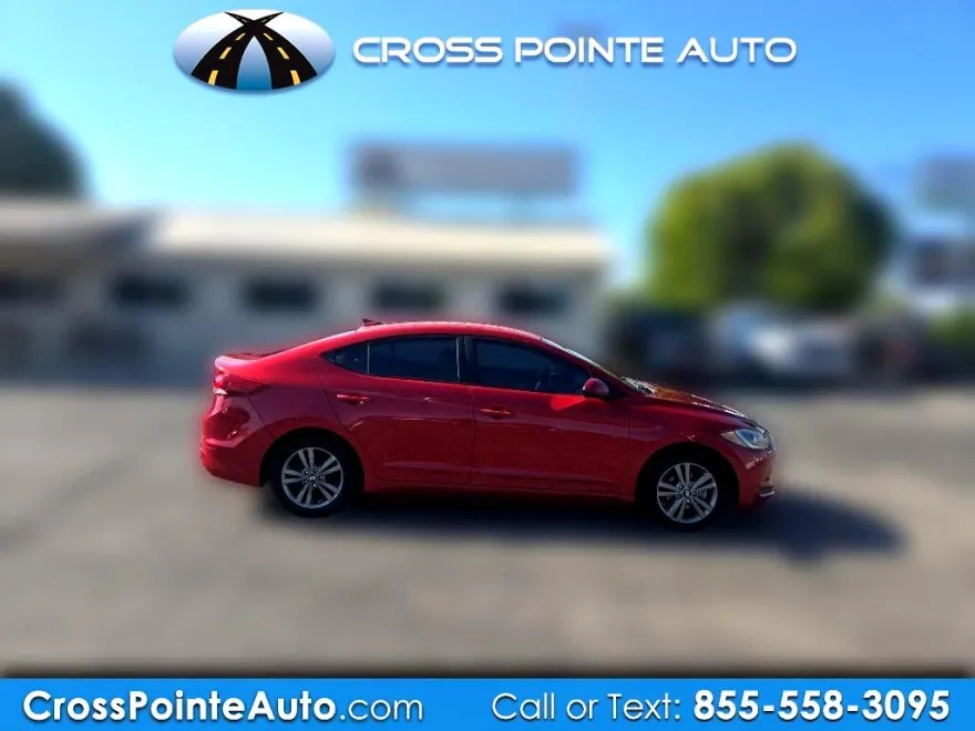 2017 Hyundai Elantra SE photo 1