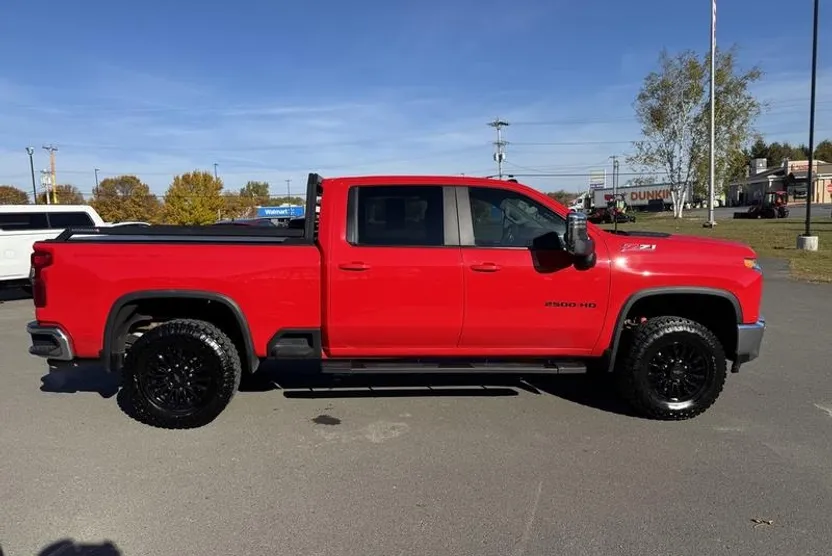 2021 Chevrolet Silverado 2500HD photo 1