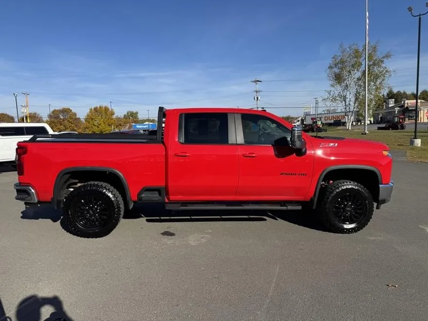 2021 Chevrolet Silverado 2500HD photo 1