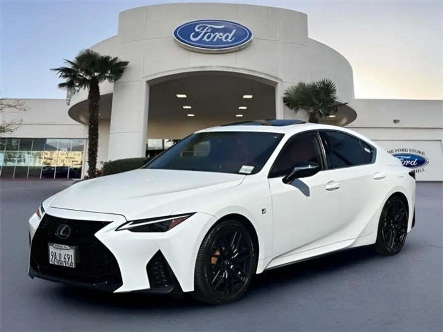 2022 Lexus IS 350 F SPORT photo 1
