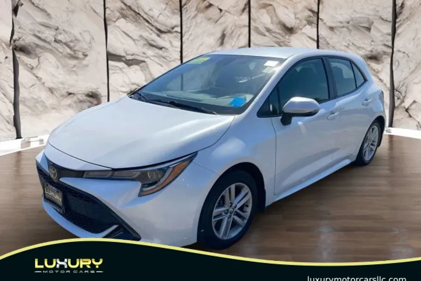 2022 Toyota Corolla SE photo 1