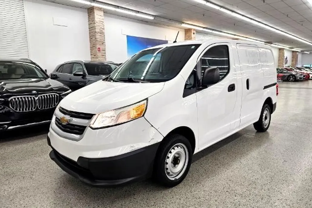 2018 Chevrolet Express Cargo Van LT photo 1