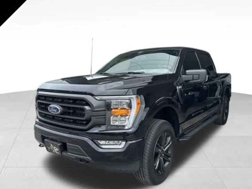 2022 Ford F-150 XLT photo 1