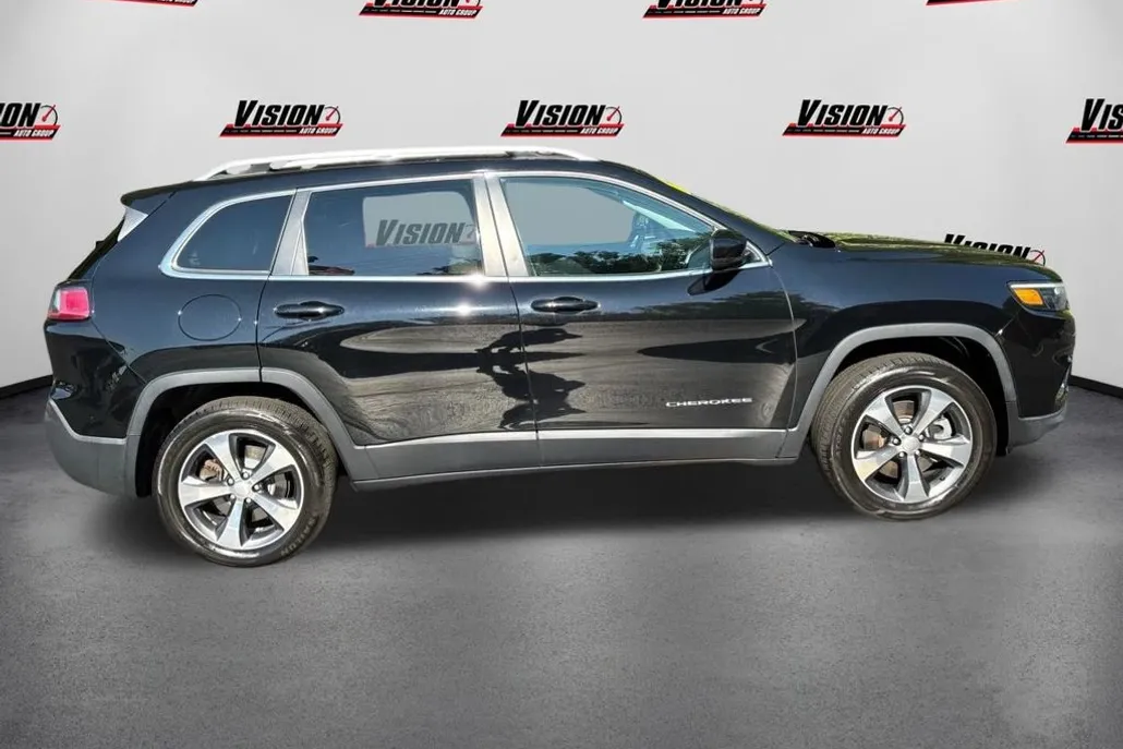 2019 Jeep Cherokee Limited photo 1