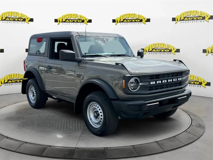 2025 Ford Bronco Base photo 7