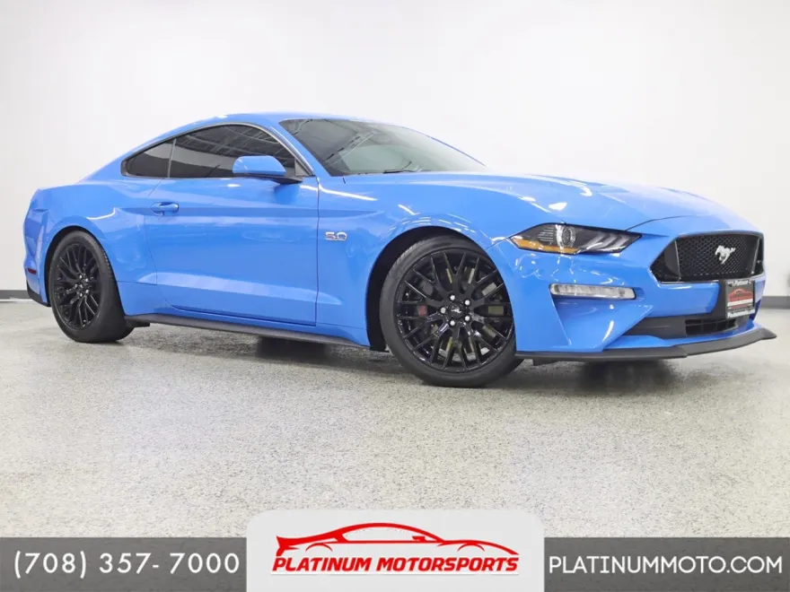 2022 Ford Mustang GT photo 1