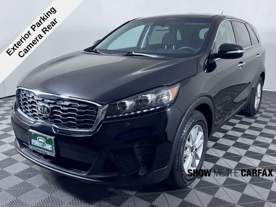2020 Kia Sorento LX photo 1