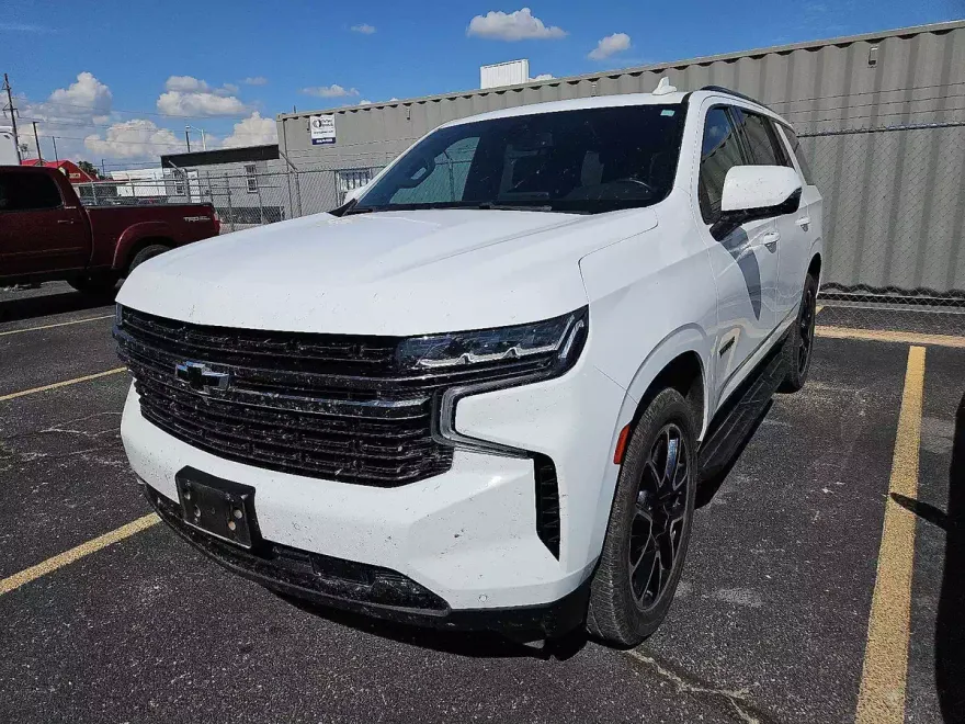 2021 Chevrolet Tahoe RST photo 1