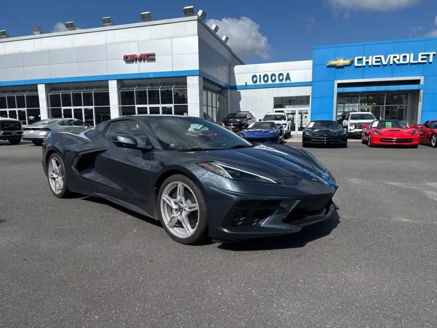 2021 Chevrolet Corvette Stingray 2LT photo 1