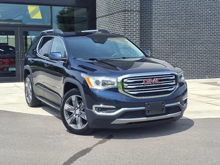 2017 Gmc Acadia SLT photo 1
