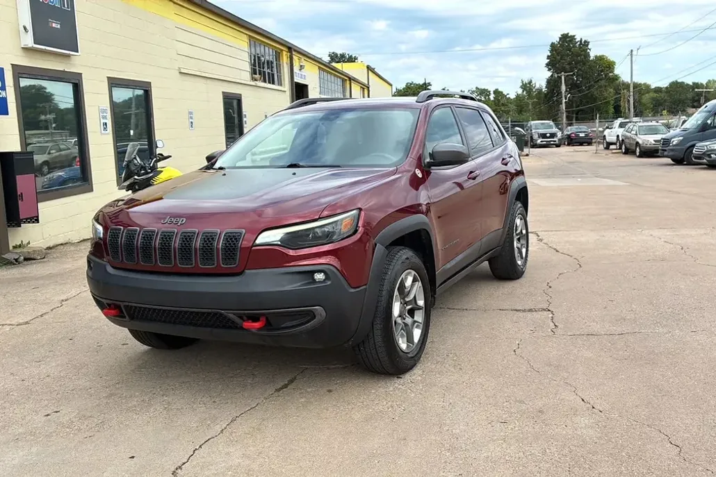 2019 Jeep Cherokee Trailhawk Sport photo 1