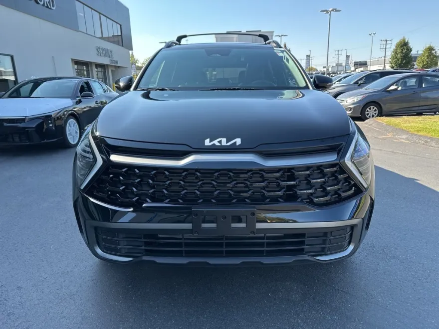 2024 Kia Sportage X-Line photo 1