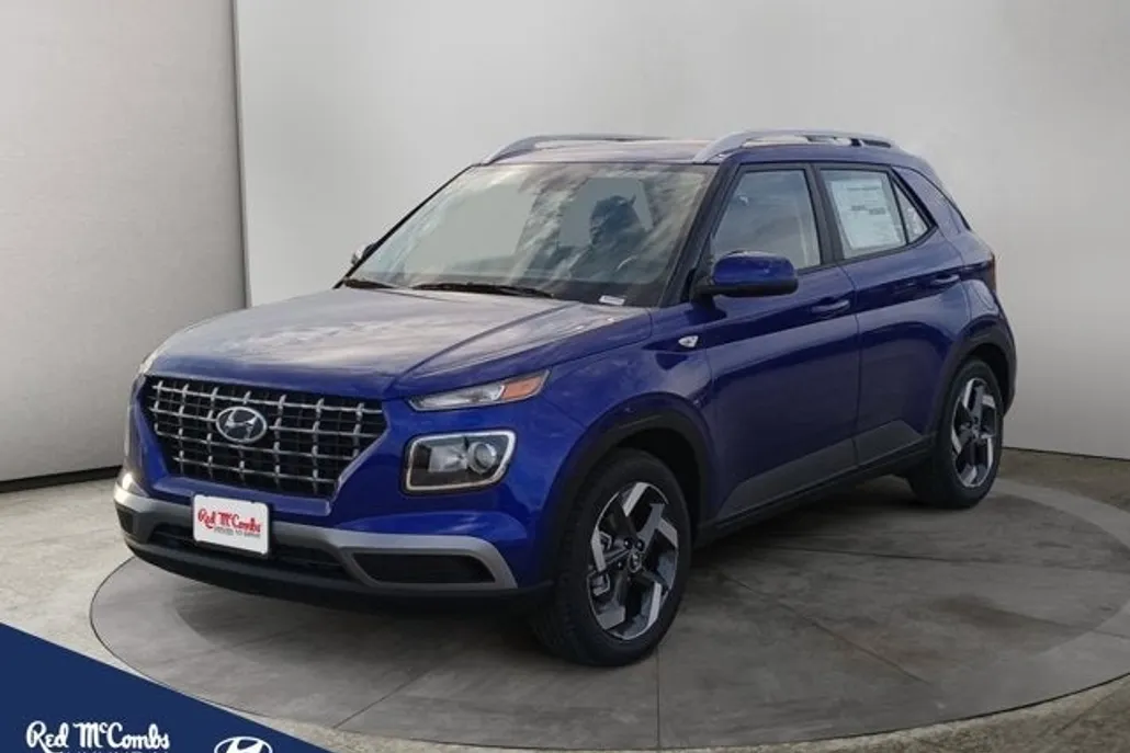 2025 Hyundai Venue SEL photo 1