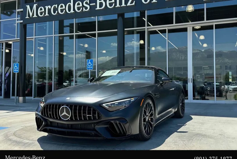 2025 Mercedes Benz SL AMG 63 photo 1