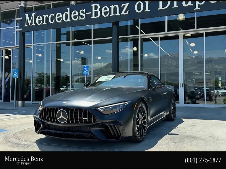 2025 Mercedes Benz SL AMG 63 photo 1