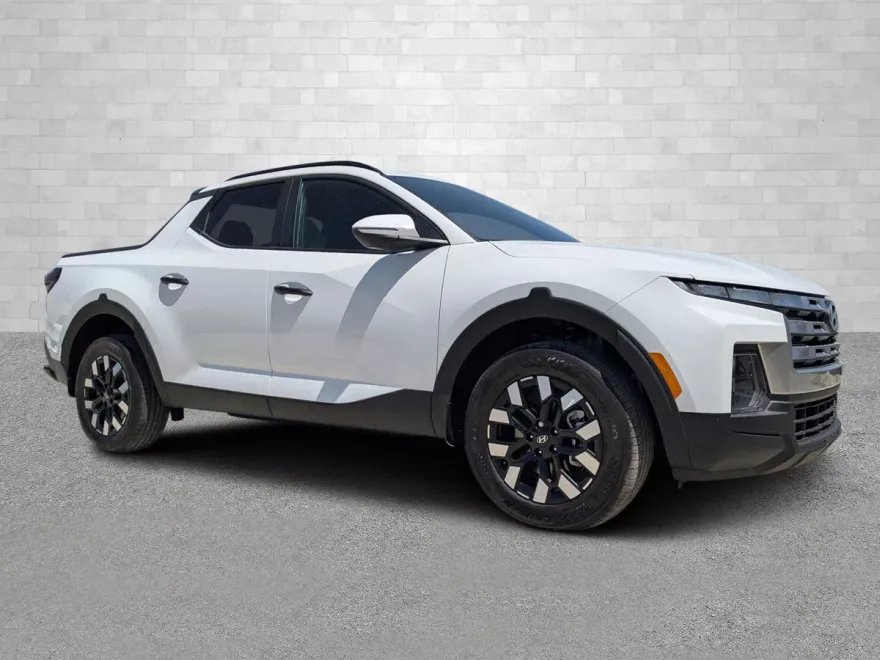 2025 Hyundai Santa Cruz SEL photo 1