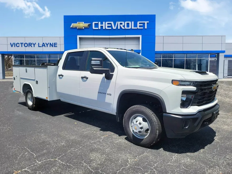 2024 Chevrolet Silverado 3500HD Work Truck photo 1