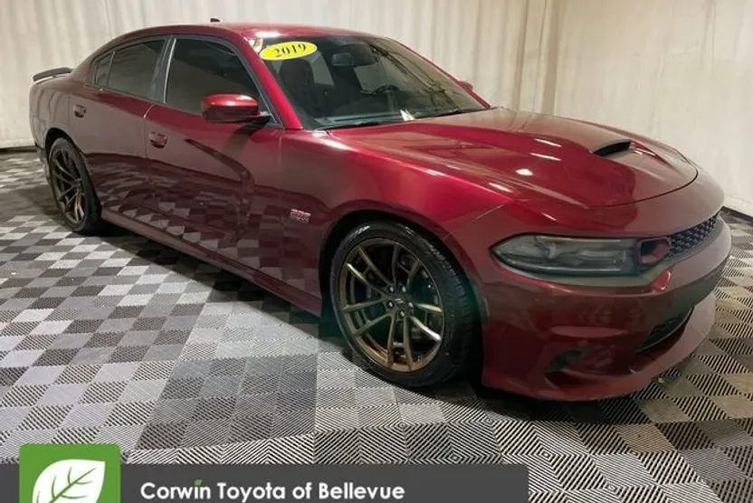 2019 Dodge Charger R/T Scat Pack photo 1