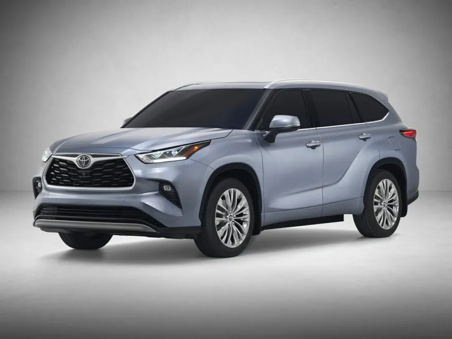 2021 Toyota Highlander L photo 1