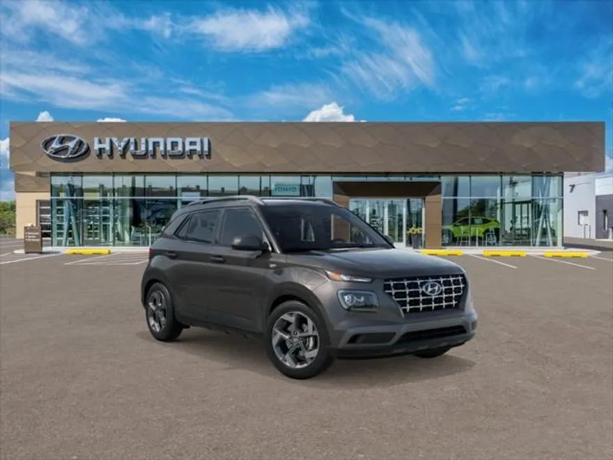 2025 Hyundai Venue SEL photo 2