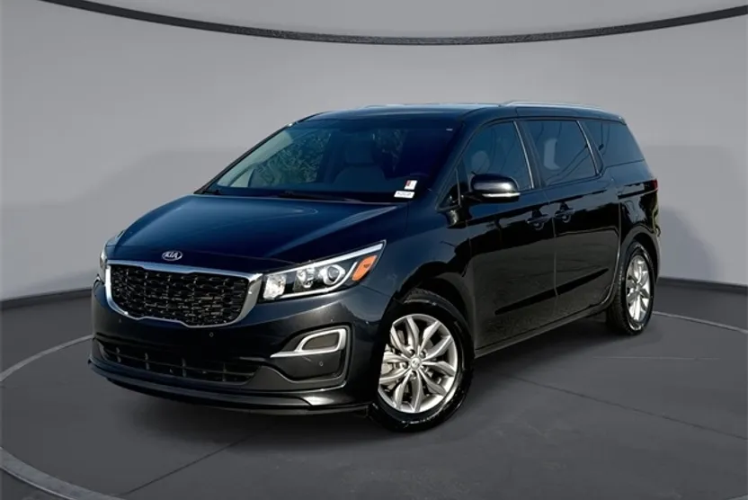 2021 Kia Sedona EX photo 1