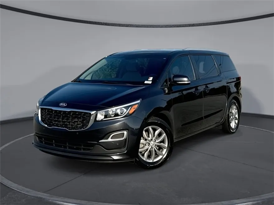 2021 Kia Sedona EX photo 1