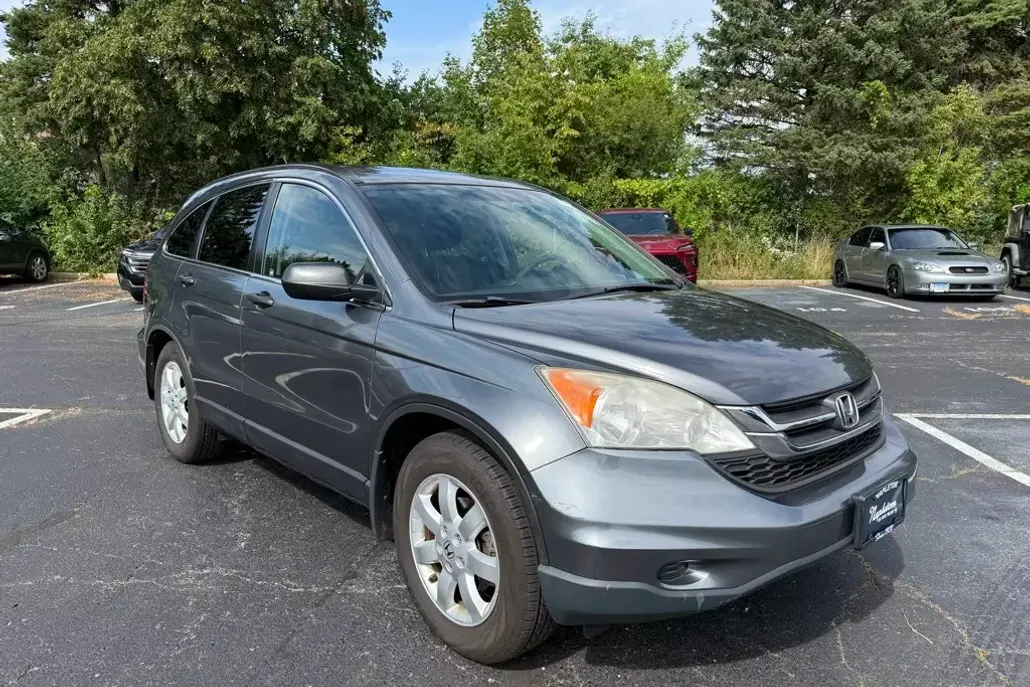 2011 Honda CR-V SE photo 1