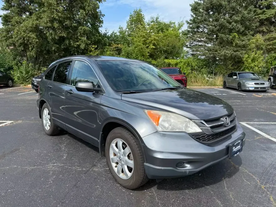2011 Honda CR-V SE photo 1