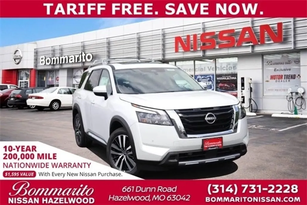 2025 Nissan Pathfinder Platinum photo 1