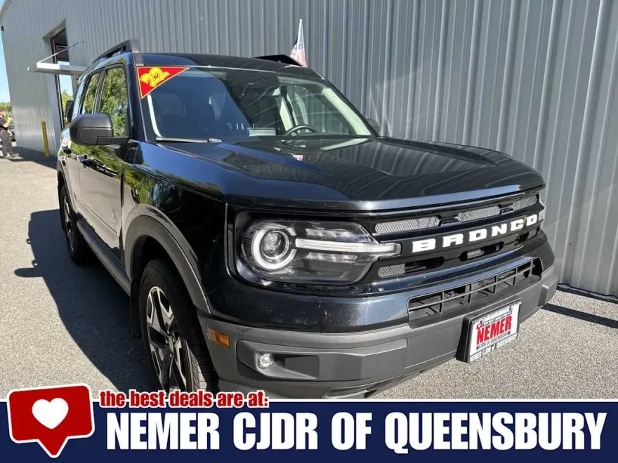 2022 Ford Bronco Sport Outer Banks photo 1