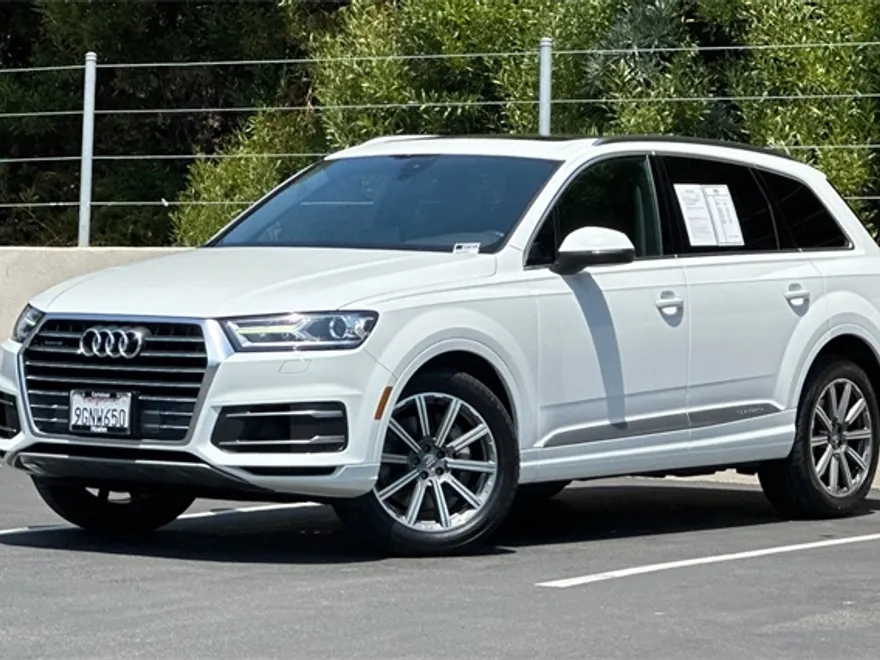 2018 Audi Q7 3.0T Premium Plus photo 1