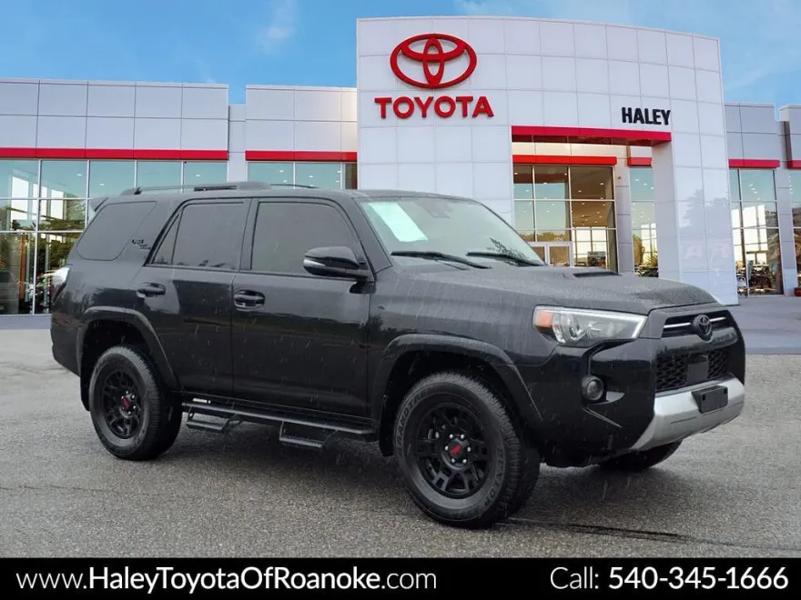 2024 Toyota 4Runner TRD Premium 4WD photo 1
