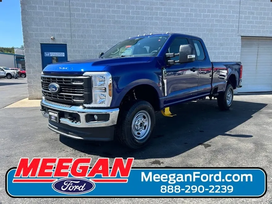 2026 Ford F-350 XL photo 1