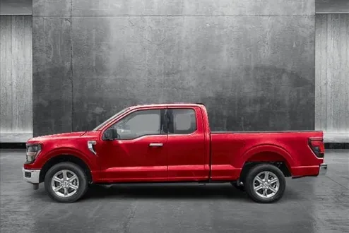 2025 Ford F-150 XLT photo 2