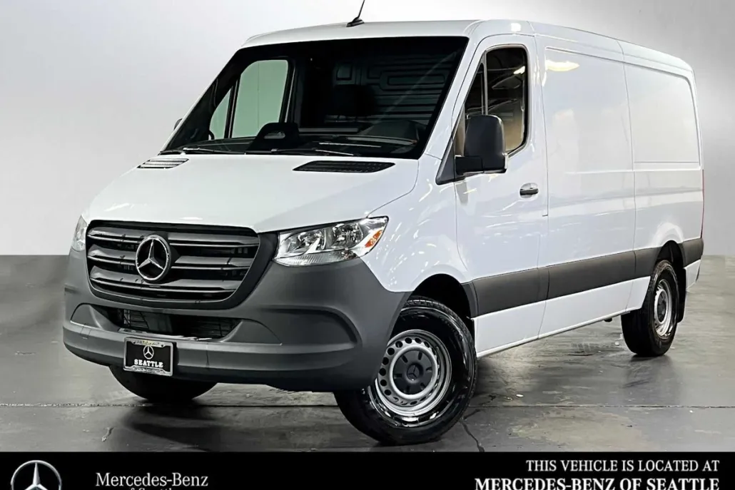 2025 Mercedes Benz Sprinter 2500 Standard Roof photo 1