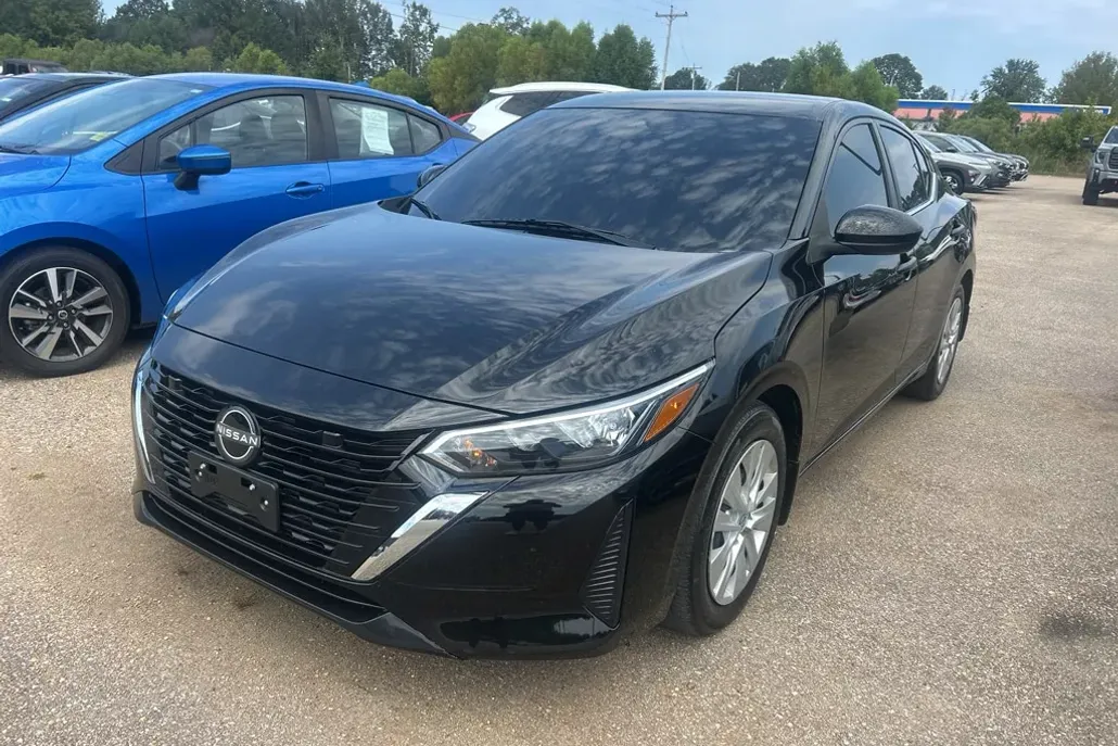 2024 Nissan Sentra S photo 1