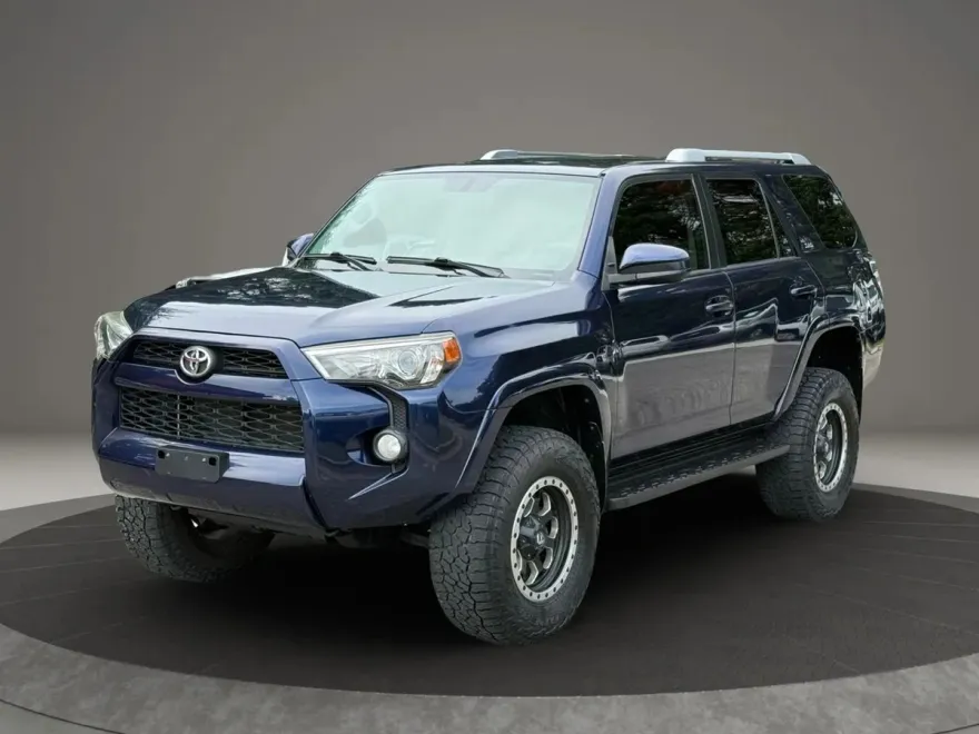 2015 Toyota 4Runner SR5 Sport photo 1