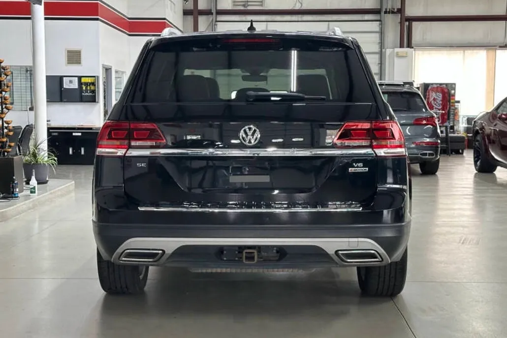 2019 Volkswagen Atlas V6 SE photo 1