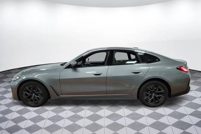 2023 Bmw i4 eDrive40 photo 1
