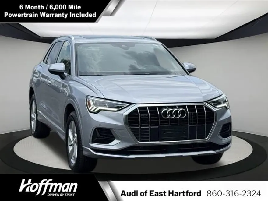 2022 Audi Q3 Premium Plus photo 1