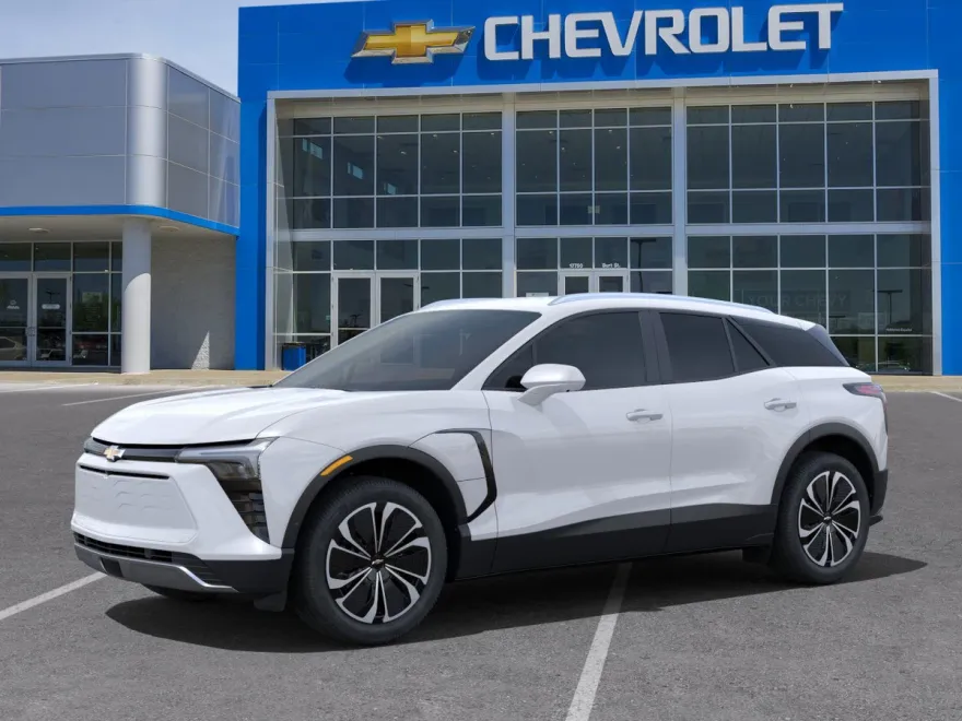 2025 Chevrolet Blazer EV photo 1