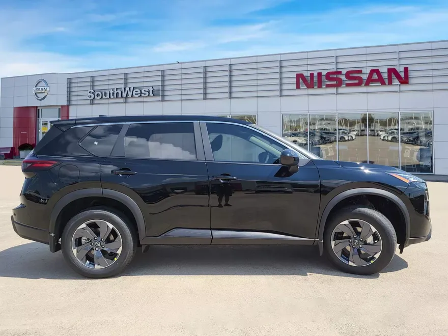 2026 Nissan Rogue SV photo 1