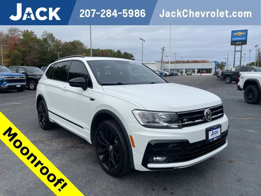 2021 Volkswagen Tiguan R-Line Black SEL photo 1
