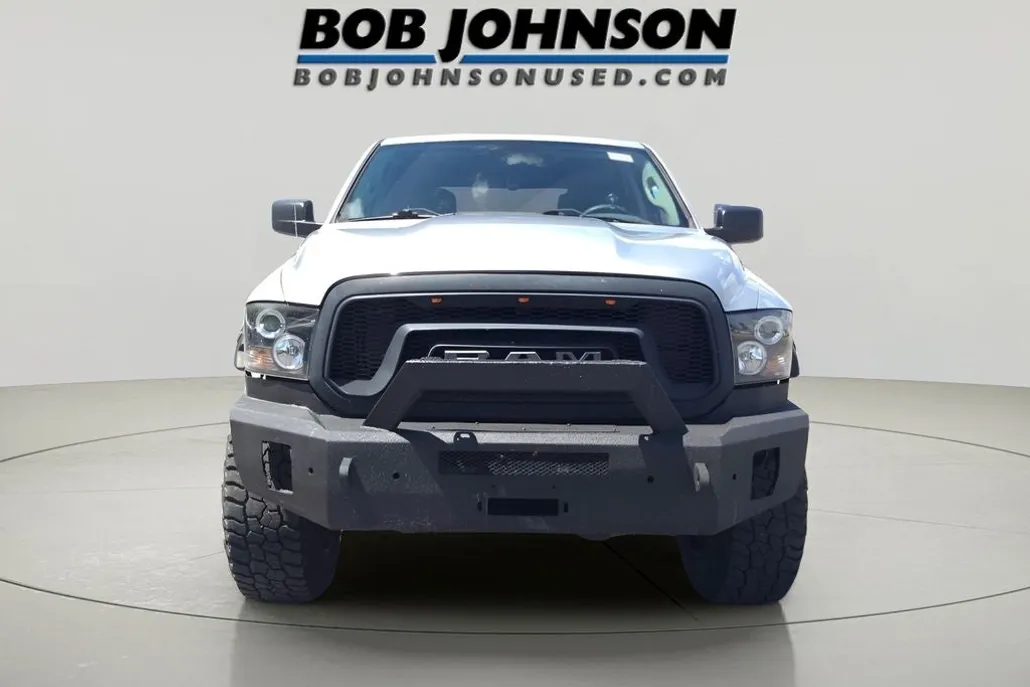 2019 Ram 1500 Classic SLT photo 1