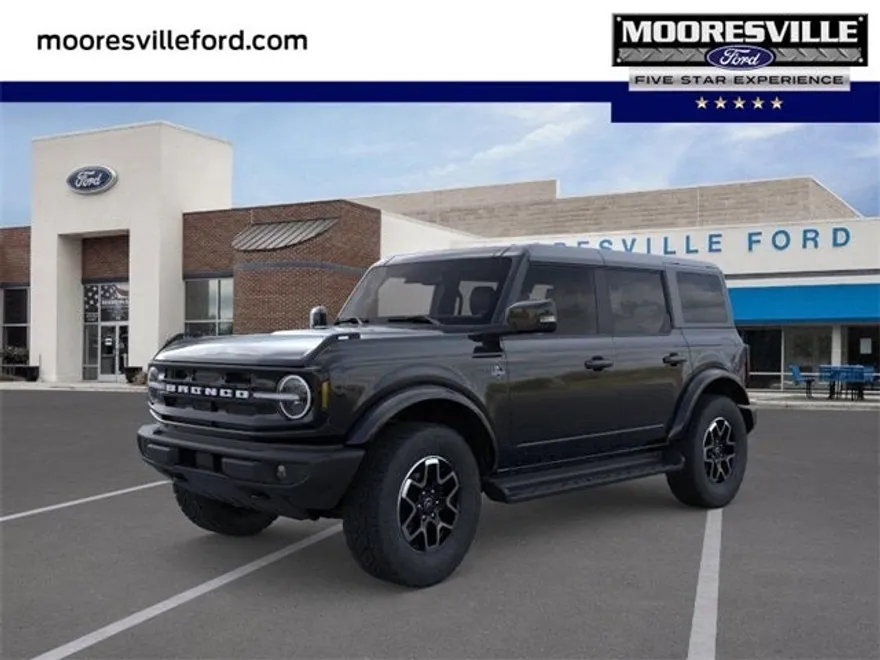 2025 Ford Bronco Outer Banks photo 1