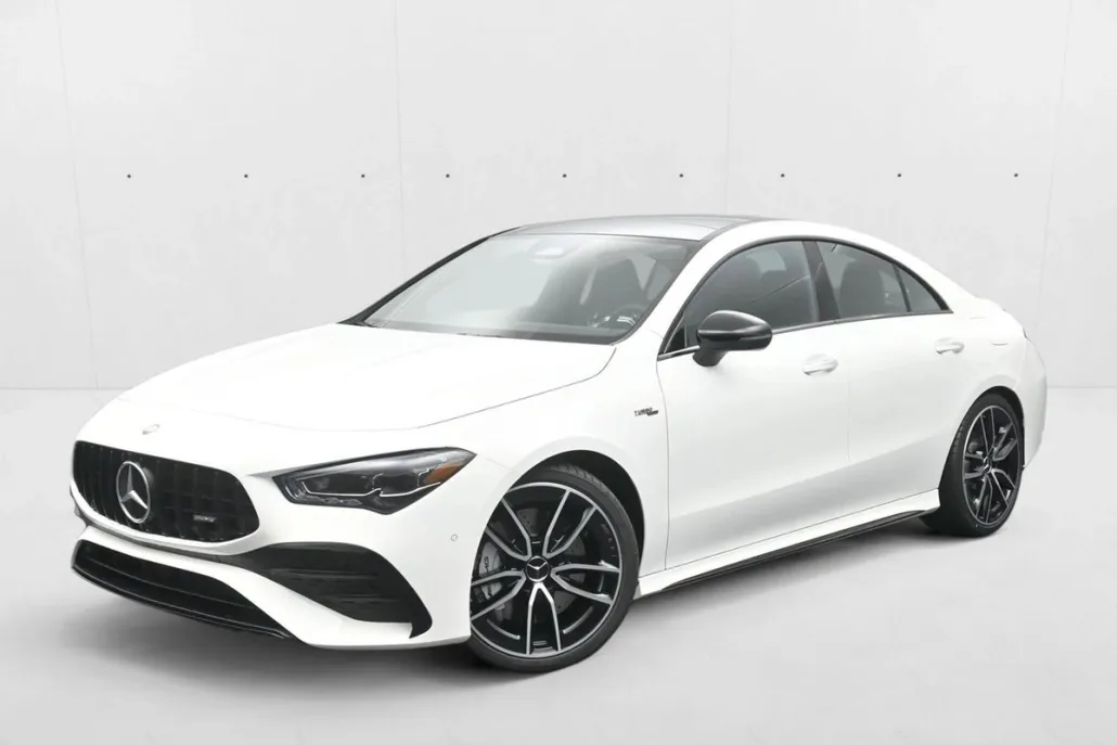 2025 Mercedes Benz CLA AMG 35 4MATIC photo 1